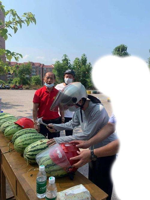 陕西咸阳吃瓜事件,一场引发热议的街头冲突纪实