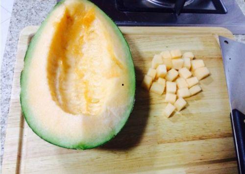 鱼吃不吃哈密瓜,揭秘鱼儿对哈密瓜的神秘态度