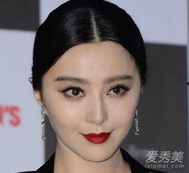 红唇的女明星,揭秘红唇女明星的时尚传奇